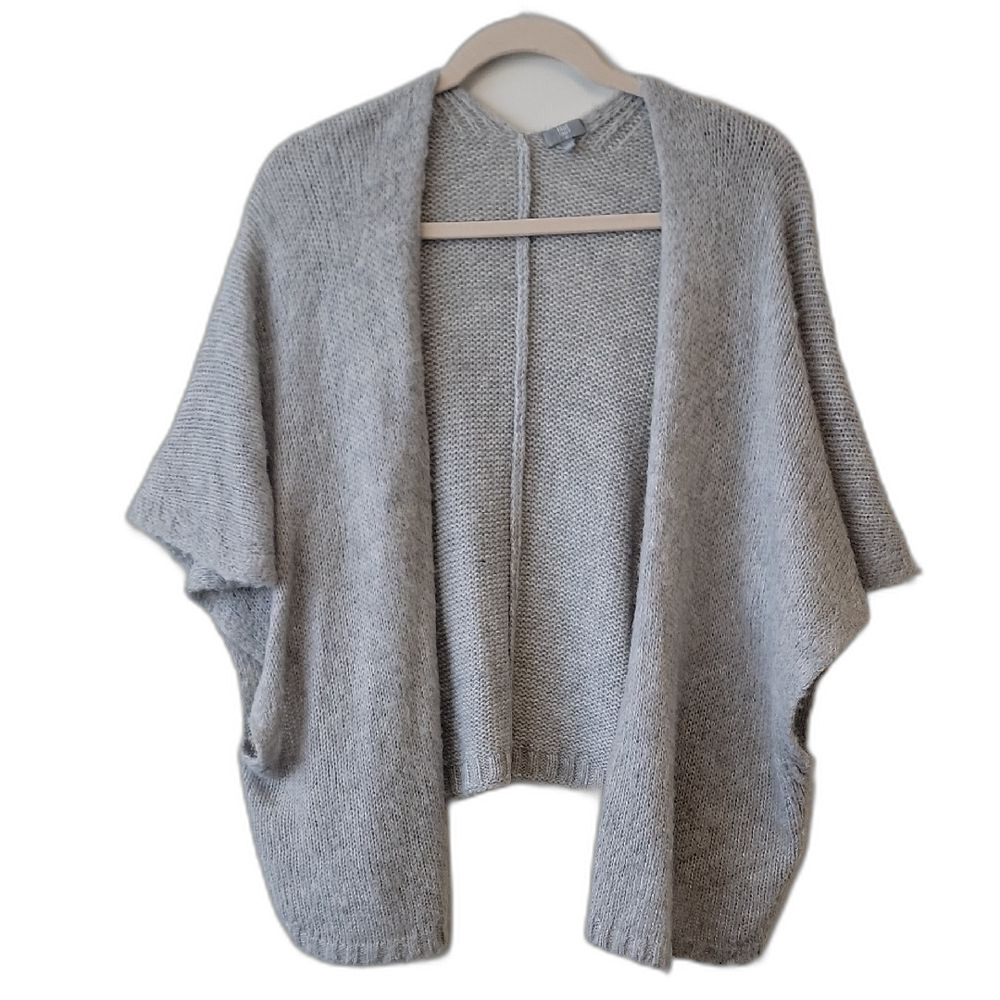 True Craft Heather Gray Women's Knit Poncho